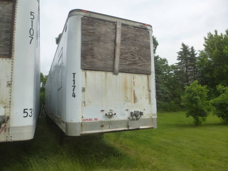 lot 13 image: Storage Van Trailer 53