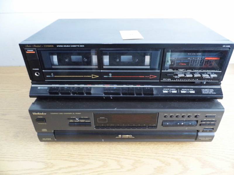 Technics CD Changer - Fischer Tape Deck