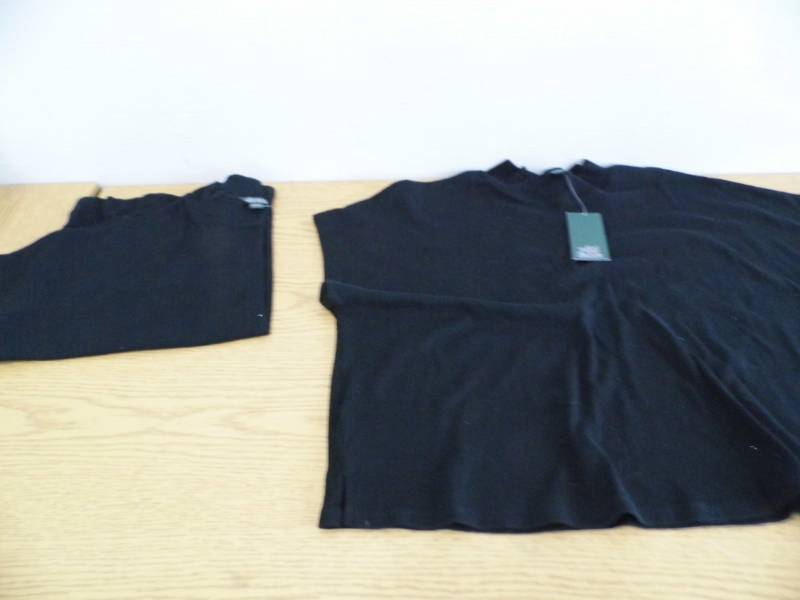Lot of 2 Womens Tops
