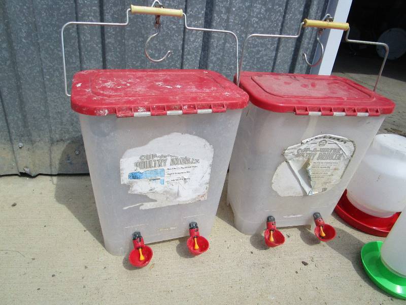 lot 70 image: Poultry Waterers