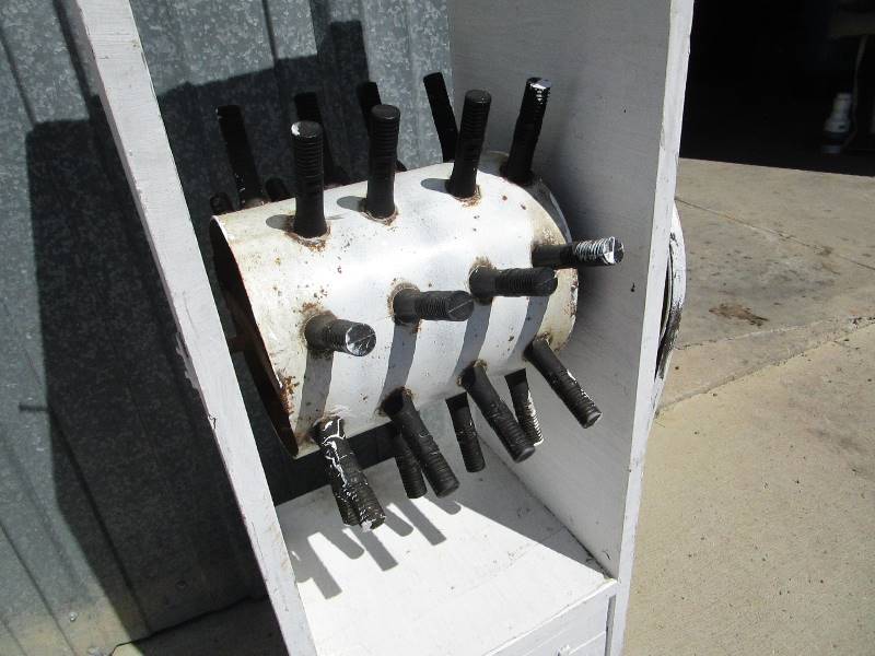 lot 80 image: Electric Poultry Plucker