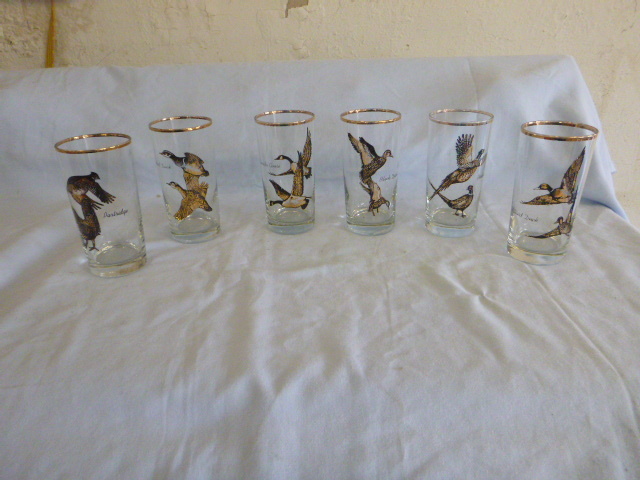 lot 78 image: 6 Game Bird Drinking Glasses