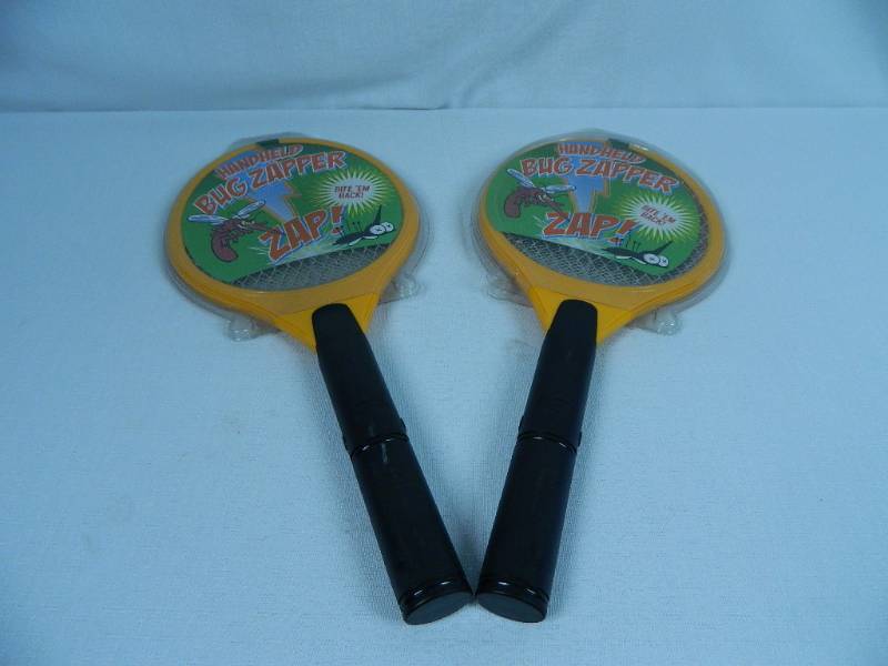 lot 19 image: 2 New Handheld Bug Zappers