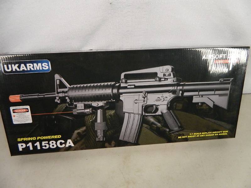 lot 67 image: New AR15  M4 style Airsoft Gun