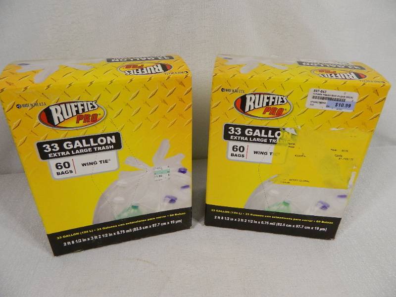 lot 109 image: 120 New Garbage Bags