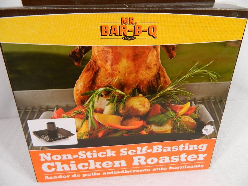 lot 112 image: New Chicken Roaster