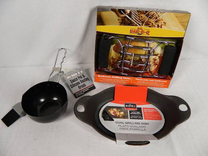 lot 118 image: New BBQ Items
