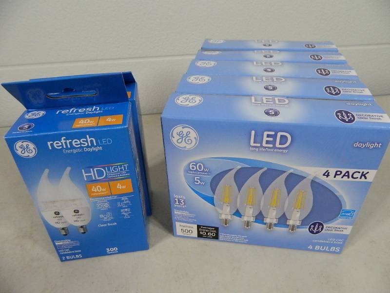 lot 127 image: 24 New GE LED Light Bulbs