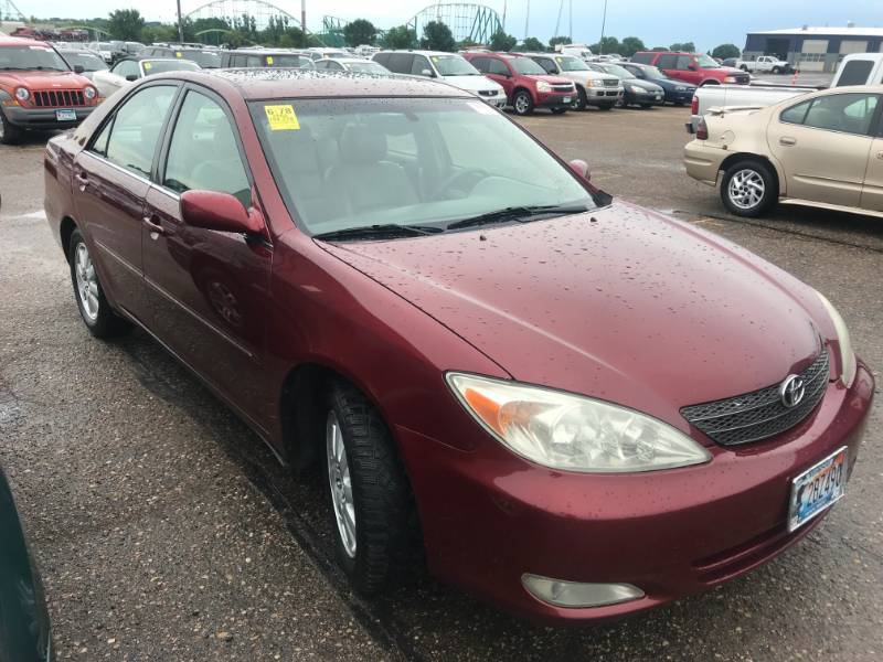 2004 Toyota Camry XLE
