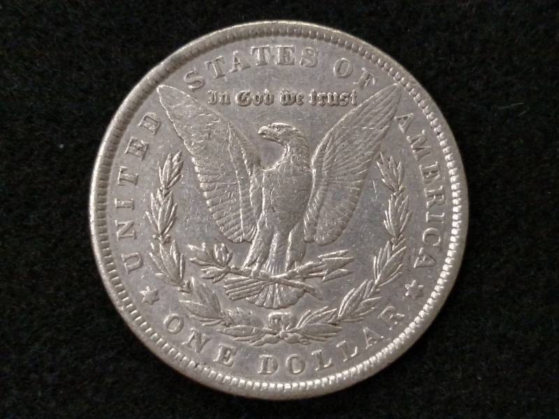 lot 36 image: 1900 Morgan Silver Dollar...