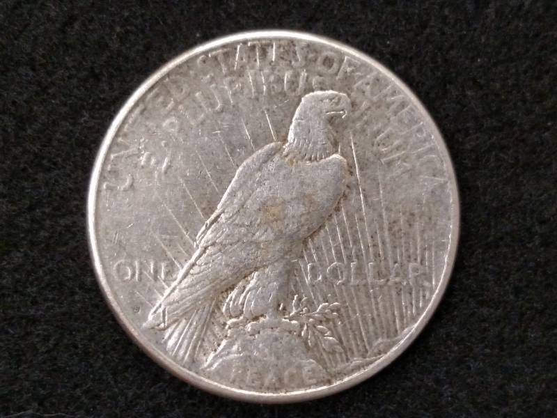 lot 68 image: 1923 S Peace Silver Dollar...