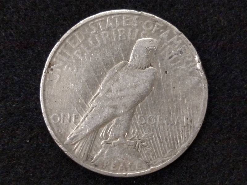 lot 81 image: 1935 S Peace Silver Dollar...