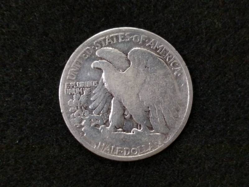 lot 86 image: 1928 S Walking Liberty Silver Half...