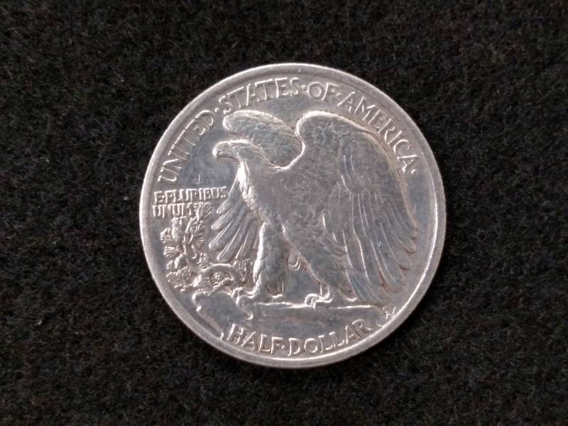 lot 98 image: 1939 Walking Liberty Silver Half D...