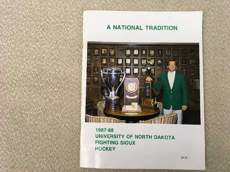 A National Tradition 1987- 1988 UND Fighting Sioux Hockey Program