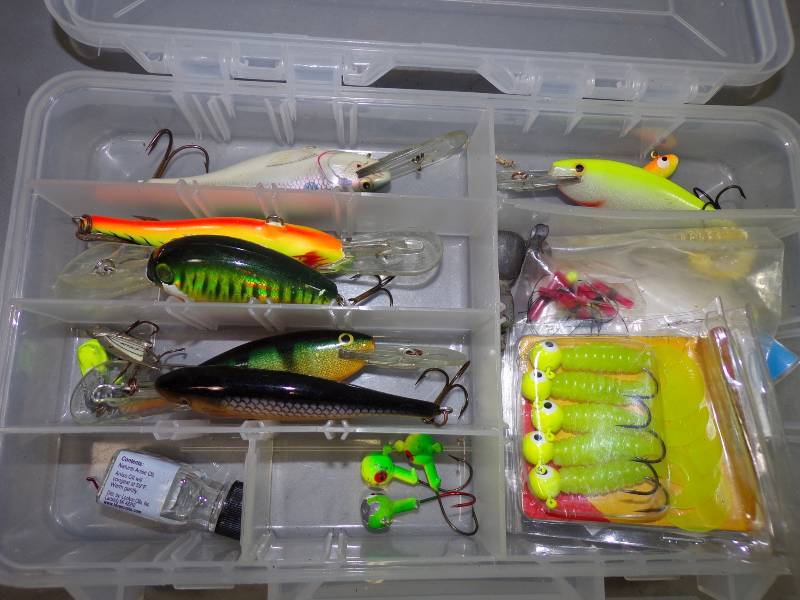 lot 100 image: Tackle Box with Tackle