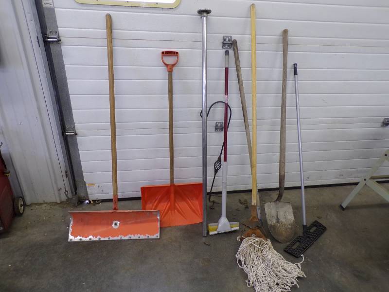 lot 52 image: Snow Shovels, Mop, Shovel, Hoe, Closet Rod and more