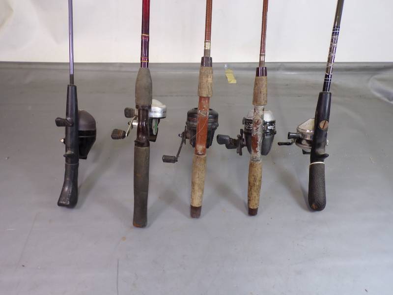 lot 59 image: 5 Rods and 5 Reels