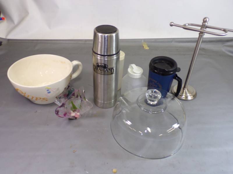 lot 76 image: Thermos, Glass Cake Cover, Towel Holder, Bowl and more