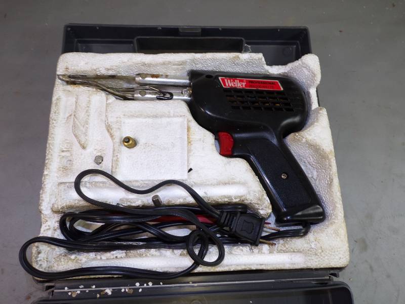 lot 85 image: Soldering Gun