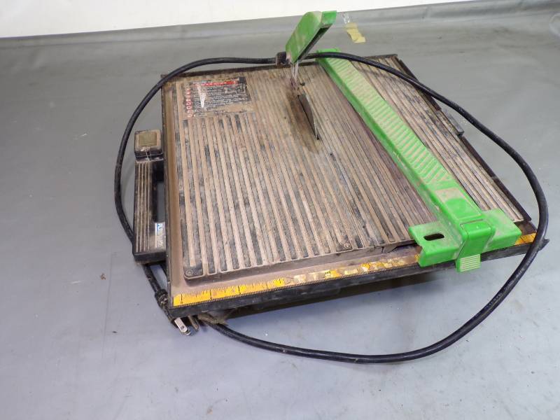 lot 87 image: Tile Saw