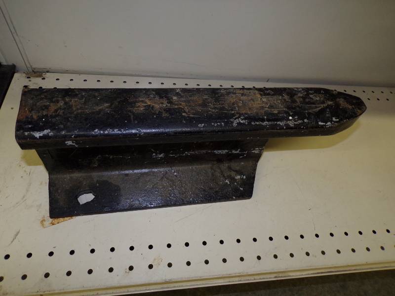 lot 90 image: RR Tie Anvil