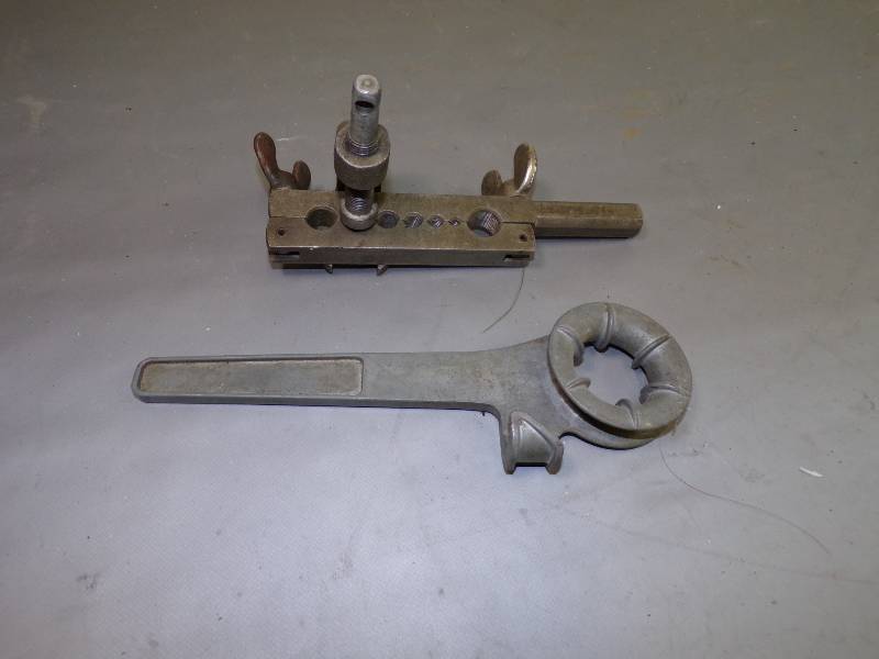 lot 95 image: Tubing Tools
