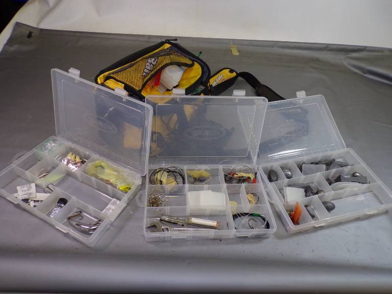 lot 98 image: Tackle Box with Tackle