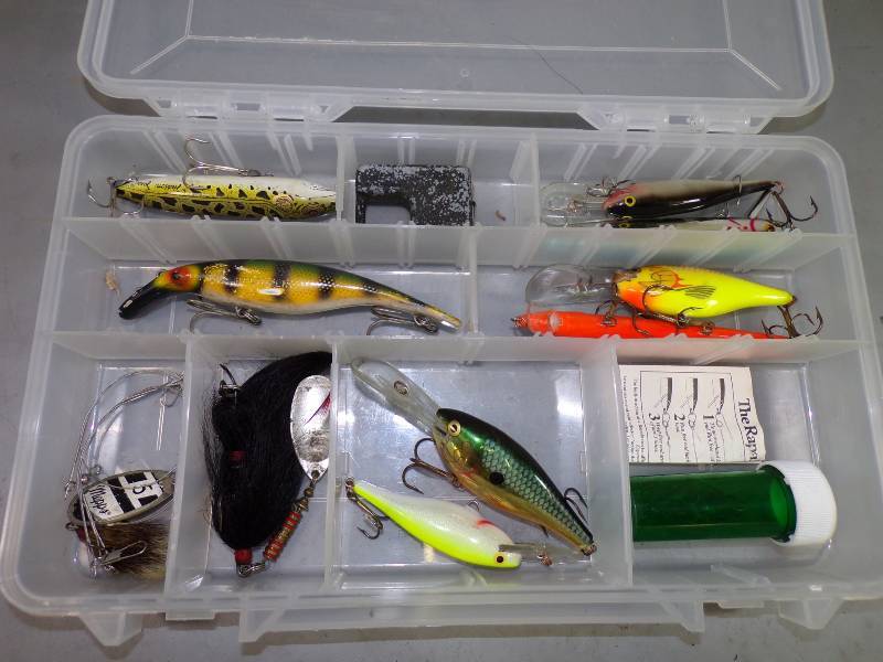 lot 99 image: Tackle Box with Tackle