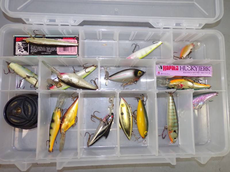 lot 102 image: Tackle Box with Tackle