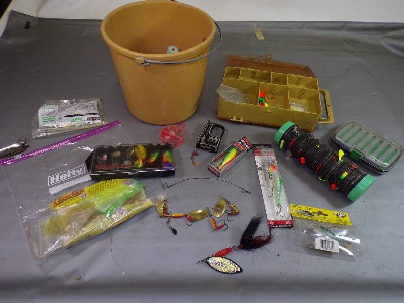 lot 104 image: Tackle Boxes with Tackle
