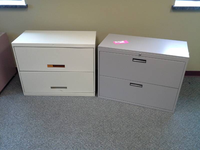 lot 141 image: Lot of (2) Metal Lateral File Cabinets with 2-Locking Drawers