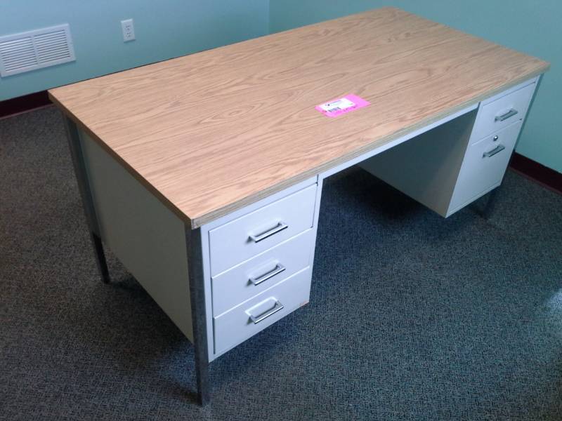 Metal Office Desk with 5 Locking Drawers Big Lake Building Clean