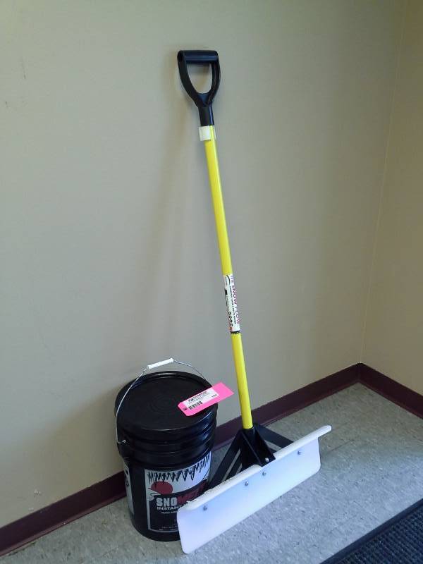 lot 154 image: The Snow Plow Snow Pusher, Ice Salt