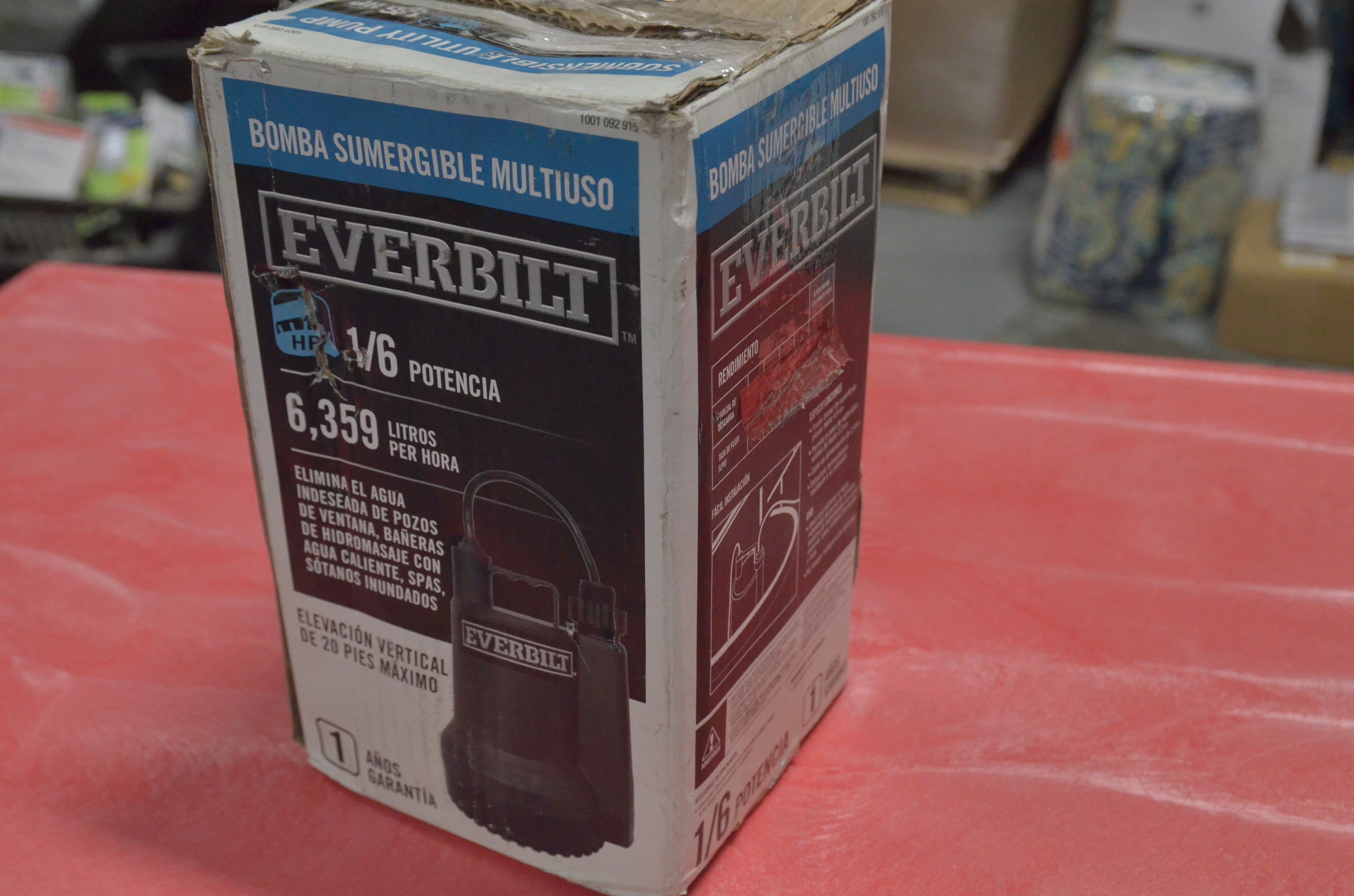lot 12 image: 16 HP Plastic Submersible Utility Pump