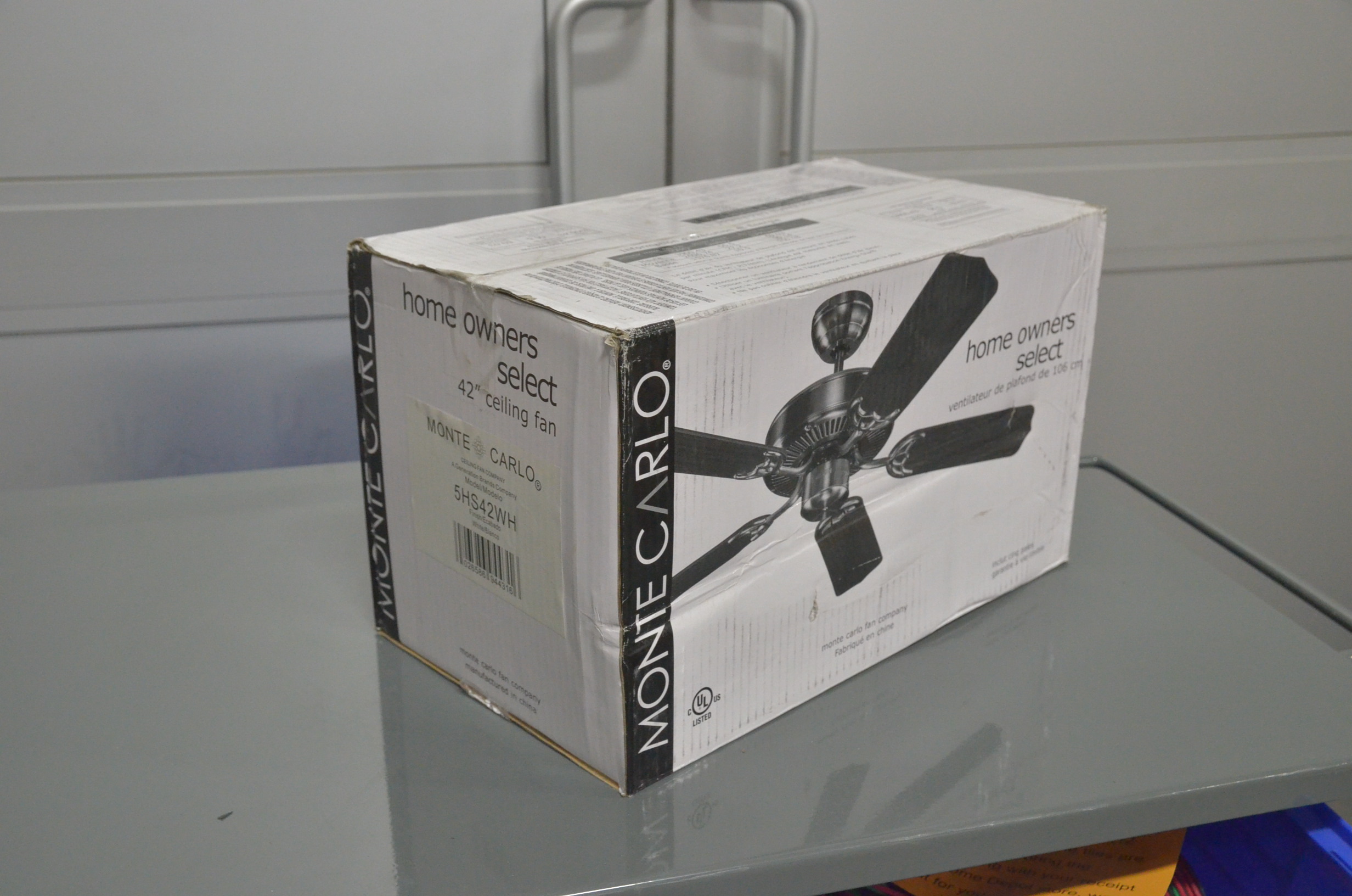 lot 28 image: Monte carlo 5HS42WH 42 Ceiling Fan
