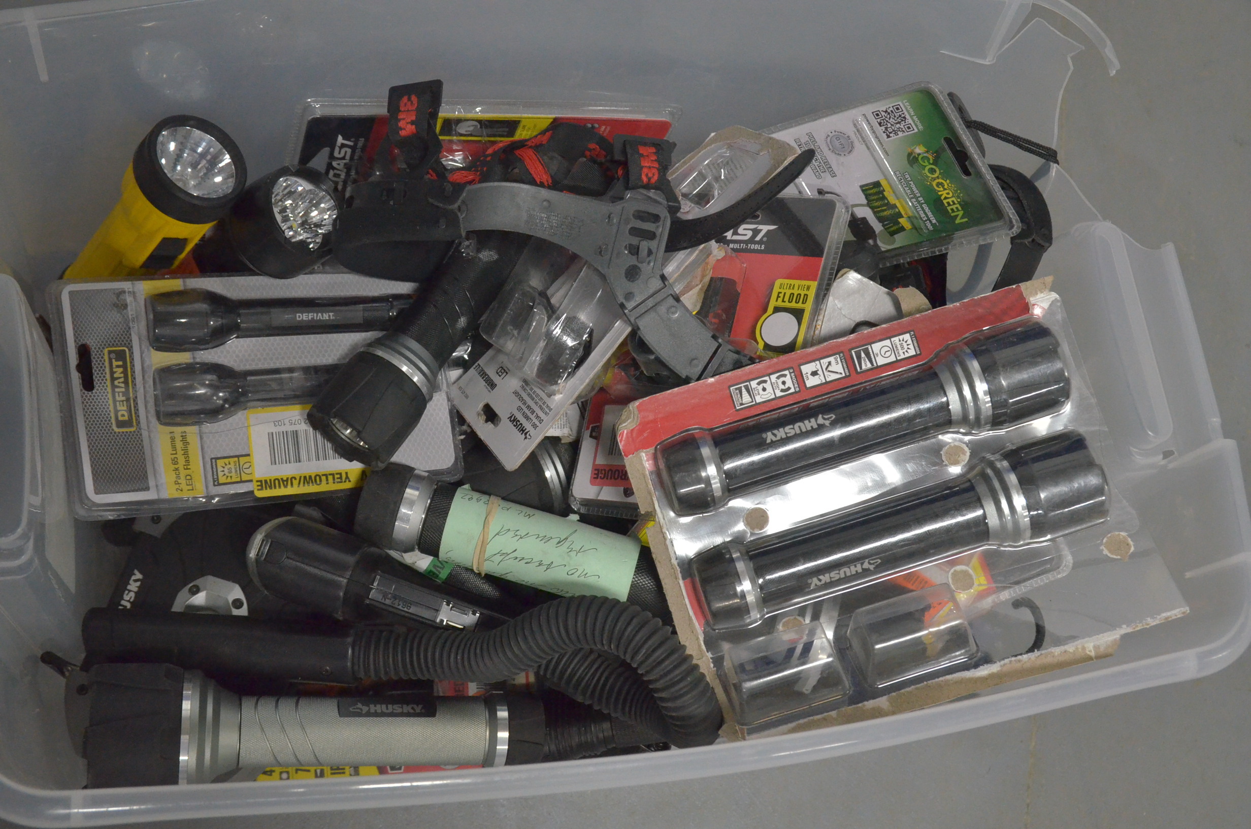 lot 50 image: Large lot of flashlights.