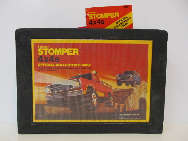 lot 9 image: Vintage SCHAPER STOMPER Collectors Case Full of Stompers