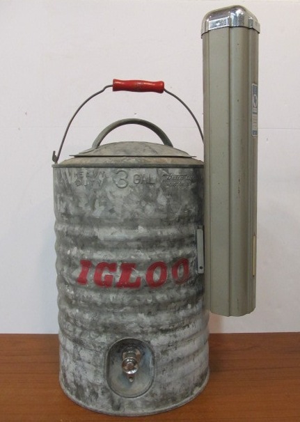 lot 145 image: Old Vintage Galvanized IGLOO Cooler wCup Dispenser