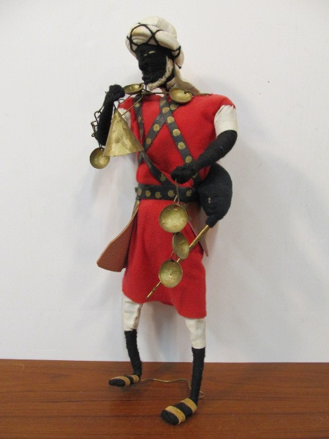 lot 219 image: Old Vintage 18 Hand Made Folk Art Woven Figure