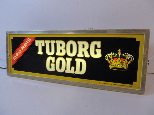 lot 176 image: Vintage TUBORG GOLD Lighted Beer Sign