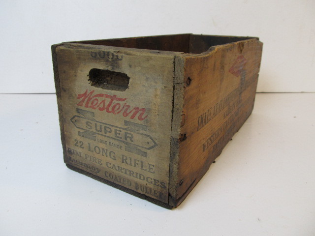 lot 226 image: Antique WESTERN Super X Advertising Ammo Crate