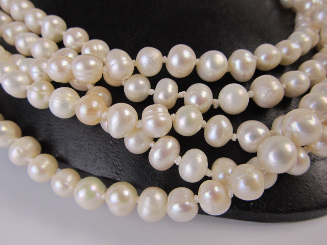 lot 283 image: Extra Long Genuine Freshwater Pearl Strand Necklace
