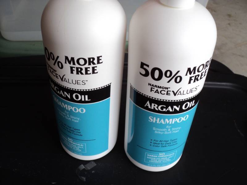 lot 23 image: 2 Bottles Argan Oil Harmon Shampoo...