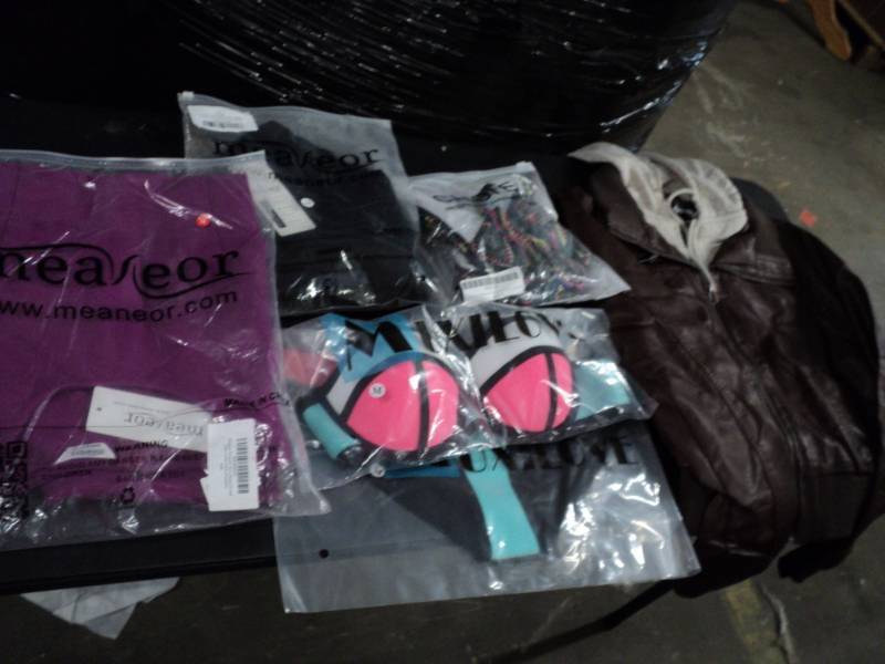 lot 56 image: Womens Clothing Various Sizes...