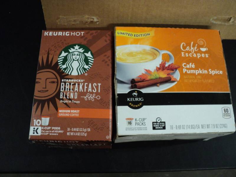 lot 59 image: Starbucks Keurig Breakfast Blend an...