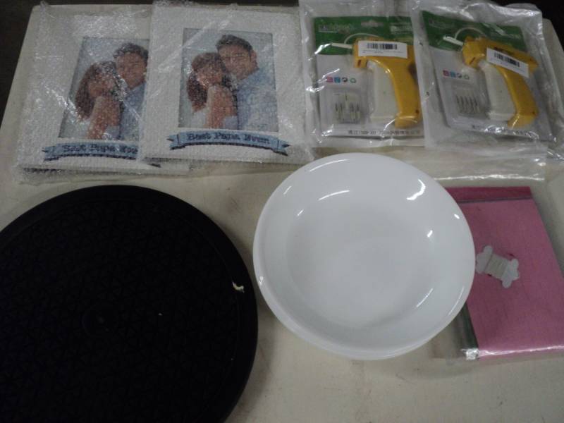 lot 78 image: Tagging Guns, Corelle Bowls Frames ...