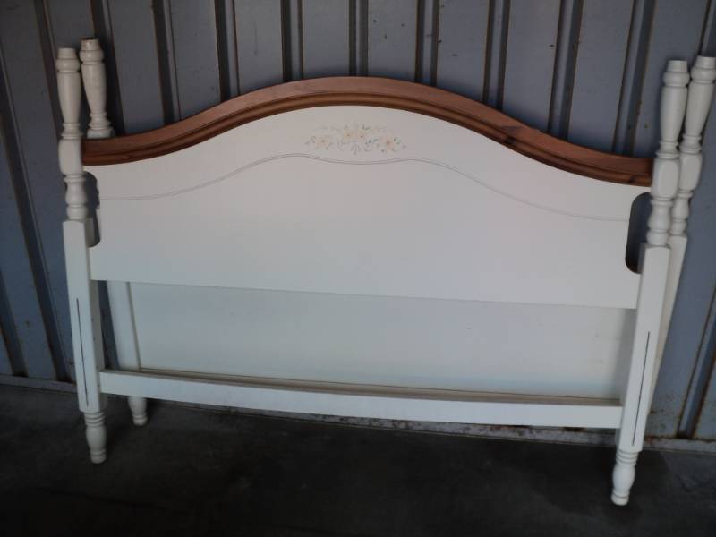 lot 88 image: Double Headboard, Footboard, and Ra...