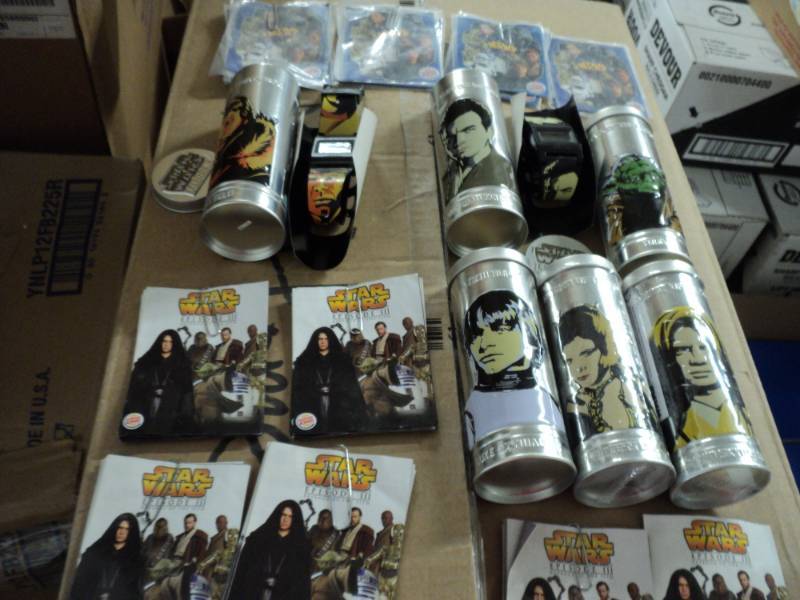 lot 161 image: Star Wars Collectibles...