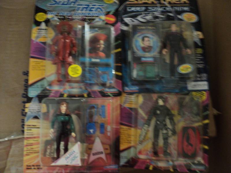 lot 183 image: Star Trek Collectibles...